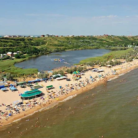 Голубицкая (пляж Азовского моря)